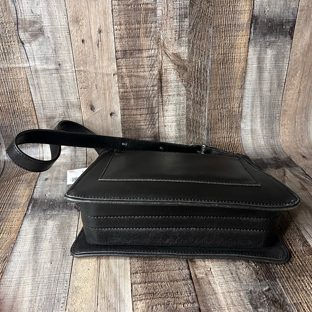 Matt & Nat Black LEIA VEGAN SHOULDER BAG - VINTAGE - Picture 11 of 16